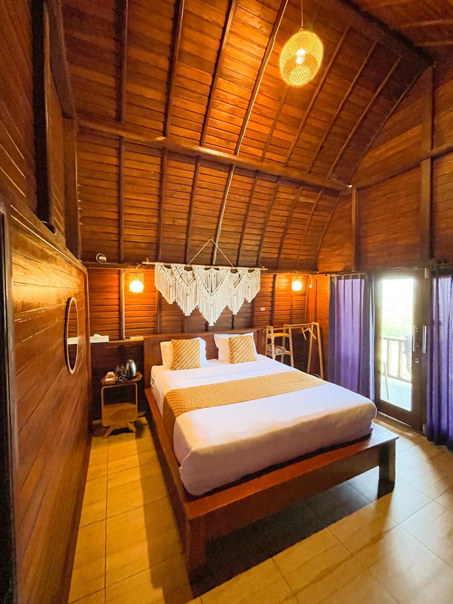 Pinggan Caldera Bed & Breakfast Baturaja  Exterior photo